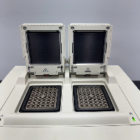 Bio-Rad C1000 Touch Thermal Cycler image 3